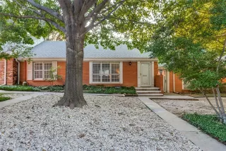 Photo #2: 21079679 Listing