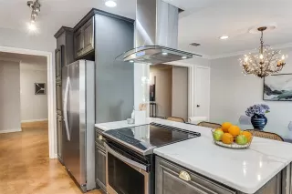 Photo #4: 21079679 Listing