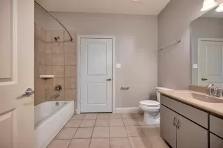 Photo #6: 21079913 Listing 