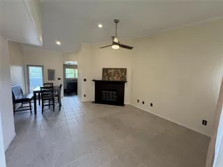 Photo #6: 21083470 Listing 