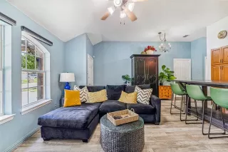 Photo #3: 21089437 Listing 