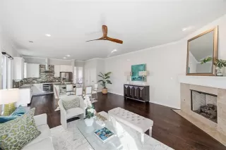 Photo #5: 21089694 Listing 
