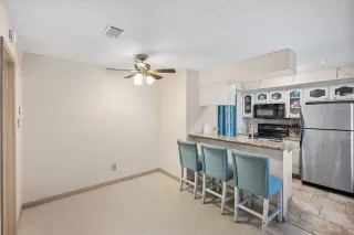 Photo #6: 21089972 Listing 