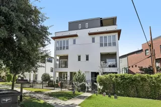 Photo #2: 21091198 Listing 