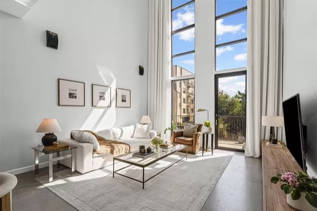 MLS: 21093454 Condo For Sale