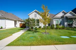 Photo #2: 21093549 Listing