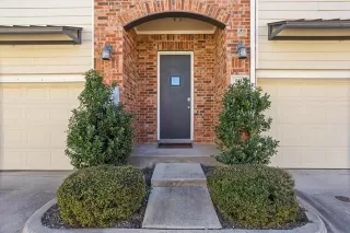 Photo #3: 21094700 Listing
