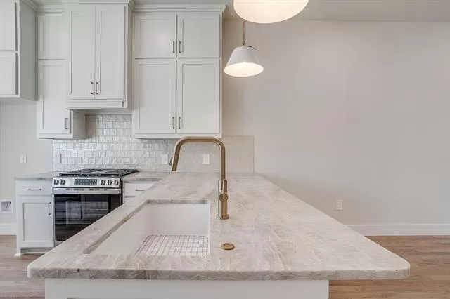 MLS: 21094753 Condo For Sale