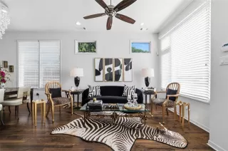 Photo #5: 21097823 Listing 