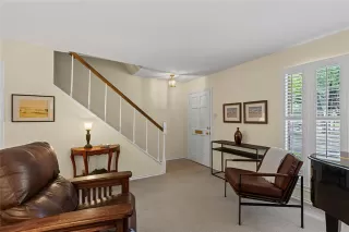 Photo #6: 21099221 Listing 