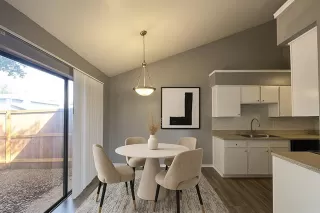 Photo #2: 21100660 Listing 