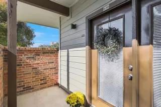 Photo #3: 21103061 Listing 