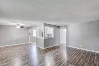 Photo #3: 21103375 Listing