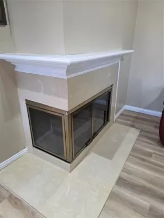 Photo #6: 21105633 Listing