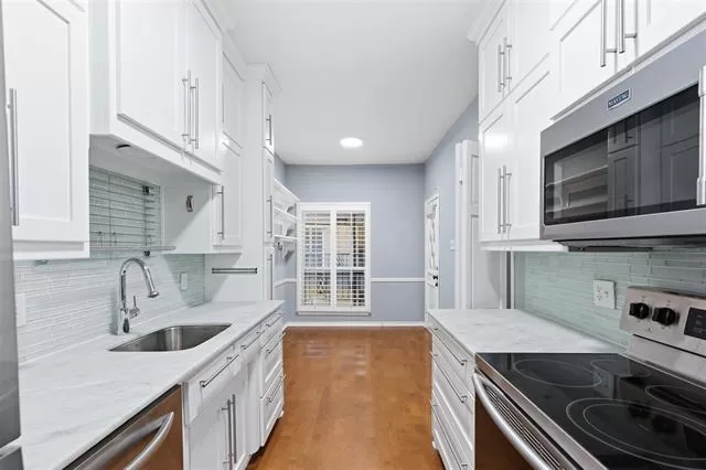 MLS: 21105684 Condo For Sale