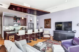 Photo #4: 21106093 Listing