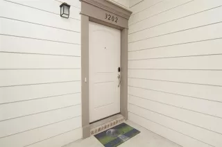 Photo #3: 21108383 Listing