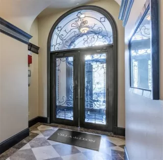 Photo #4: 21111382 Listing