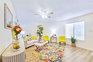 Photo #4: 21111844 Listing 