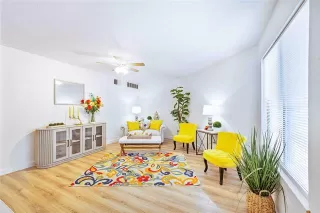 Photo #5: 21111844 Listing 