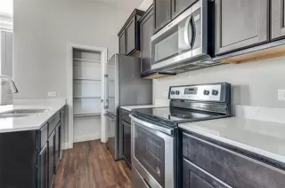 Photo #4: 21113832 Listing 