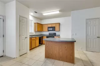 Photo #6: 21115386 Listing 