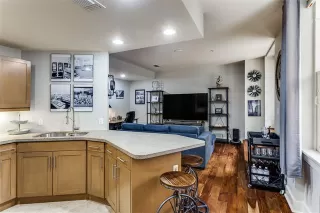 Photo #4: 21115578 Listing 