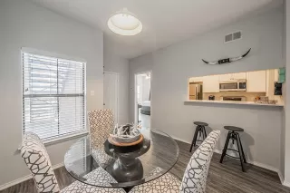 Photo #3: 21116514 Listing 