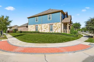 Photo #3: 21116774 Listing 