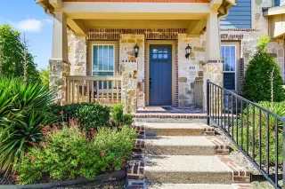 Photo #4: 21116774 Listing 