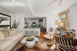 Photo #4: 21117244 Listing 