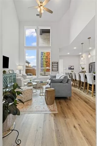 Photo #6: 21119285 Listing 