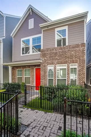 Photo #2: 21120857 Listing