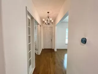 Photo #3: 21121612 Listing 