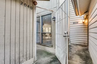 Photo #2: 21121824 Listing 