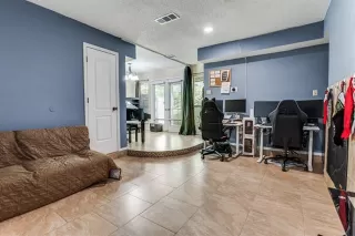 Photo #3: 21121824 Listing 