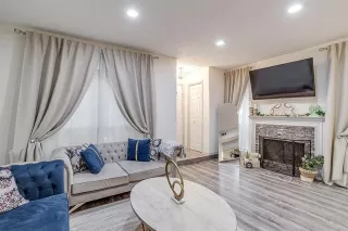 Photo #6: 21123312 Listing