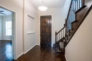 Photo #3: 21127901 Listing