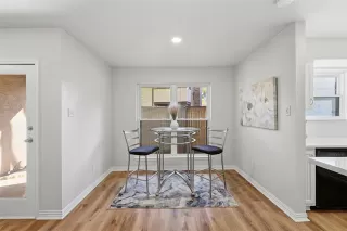 Photo #6: 21128433 Listing 