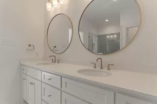 Photo #6: 21128449 Listing