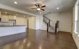 Photo #2: 21128660 Listing