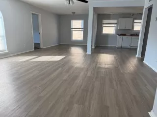 Photo #3: 21128667 Listing