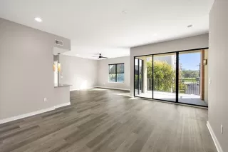 Photo #2: 21129089 Listing