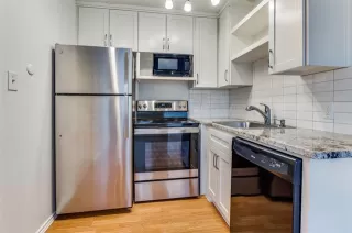 Photo #2: 21129826 Listing