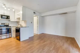 Photo #4: 21129826 Listing