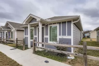 Photo #2: 21133407 Listing 