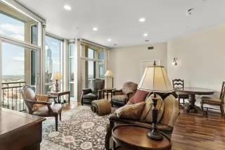 Photo #6: 21135532 Listing 