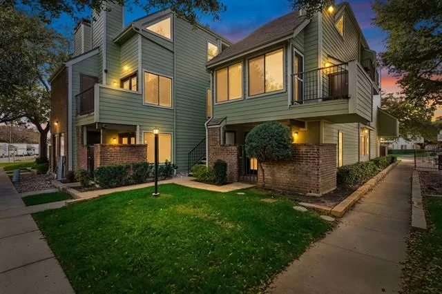 MLS: 21143539 Condo For Sale