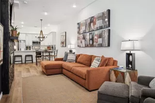 Photo #6: 21144539 Listing 