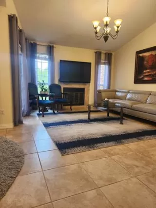 Photo #4: 21145158 Listing